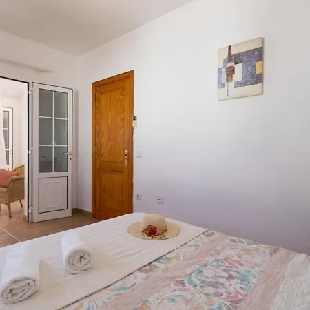 Susie By Villa Puerto del Carmen (Lanzarote)