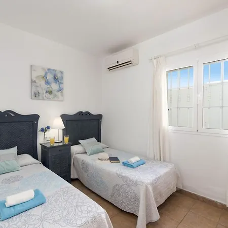 Villa Susie By Puerto del Carmen (Lanzarote)