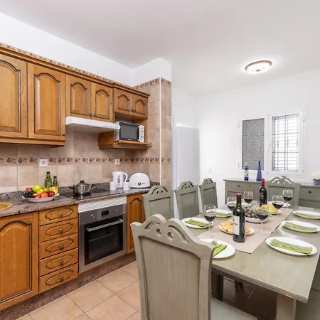 Susie By Пуэрто дель Кармен