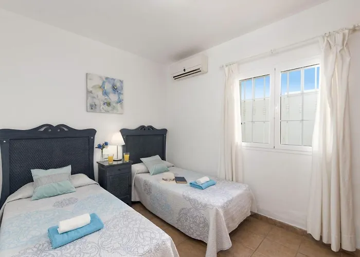 Villa Susie By Puerto del Carmen (Lanzarote)